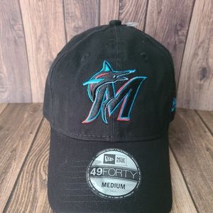 Miami Marlins New Era Black Team Classic 49Forty Flex Fit Hat. New. Size Medium.